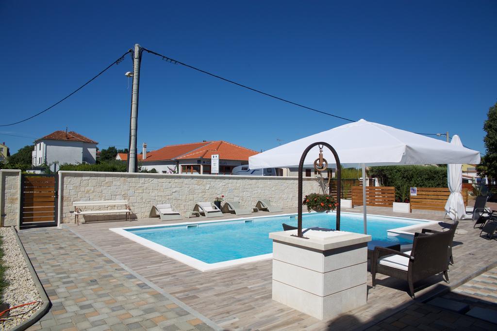 Banic Apartments With Pool Biograd Na Moru Extérieur photo